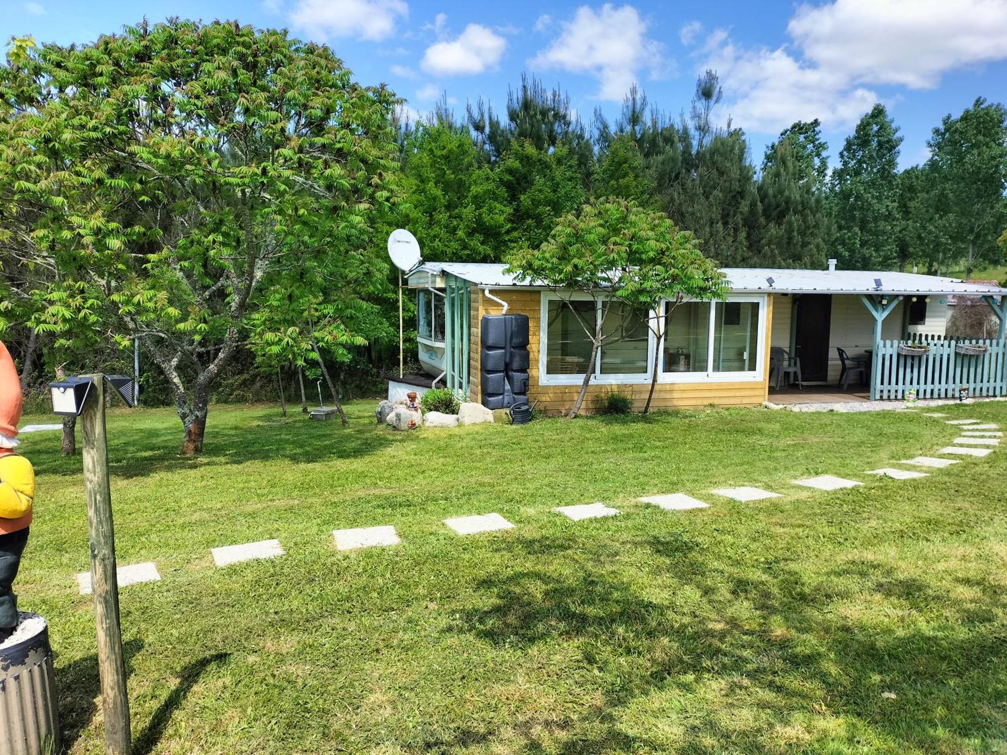 Pensjonat Tiny House Saint-Vallier  Zewnętrze zdjęcie
