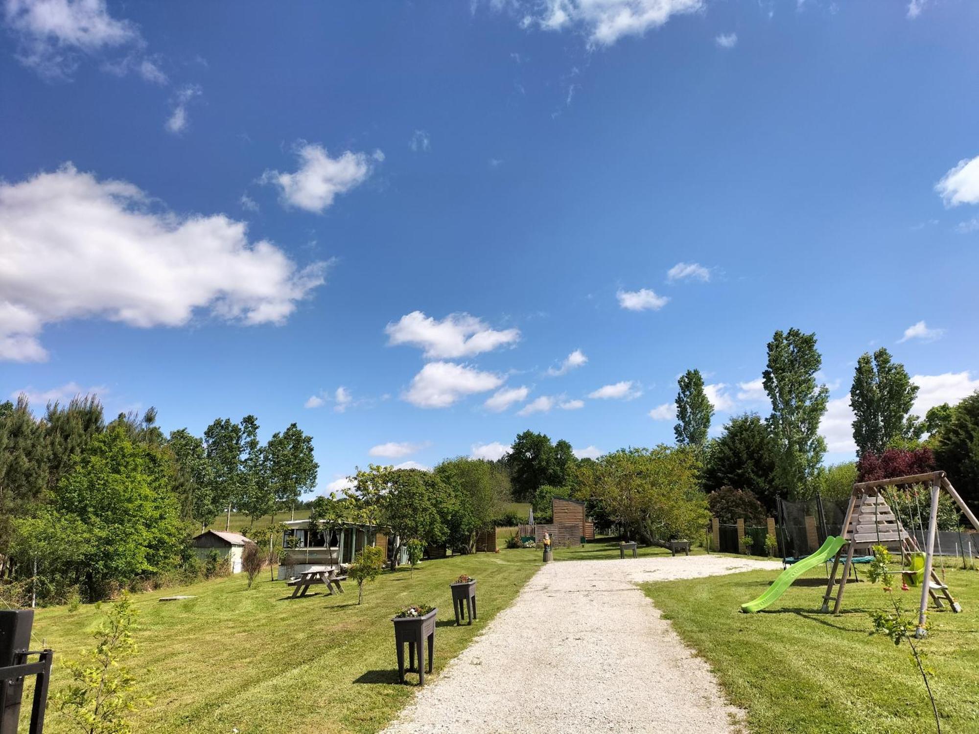 Pensjonat Tiny House Saint-Vallier  Zewnętrze zdjęcie