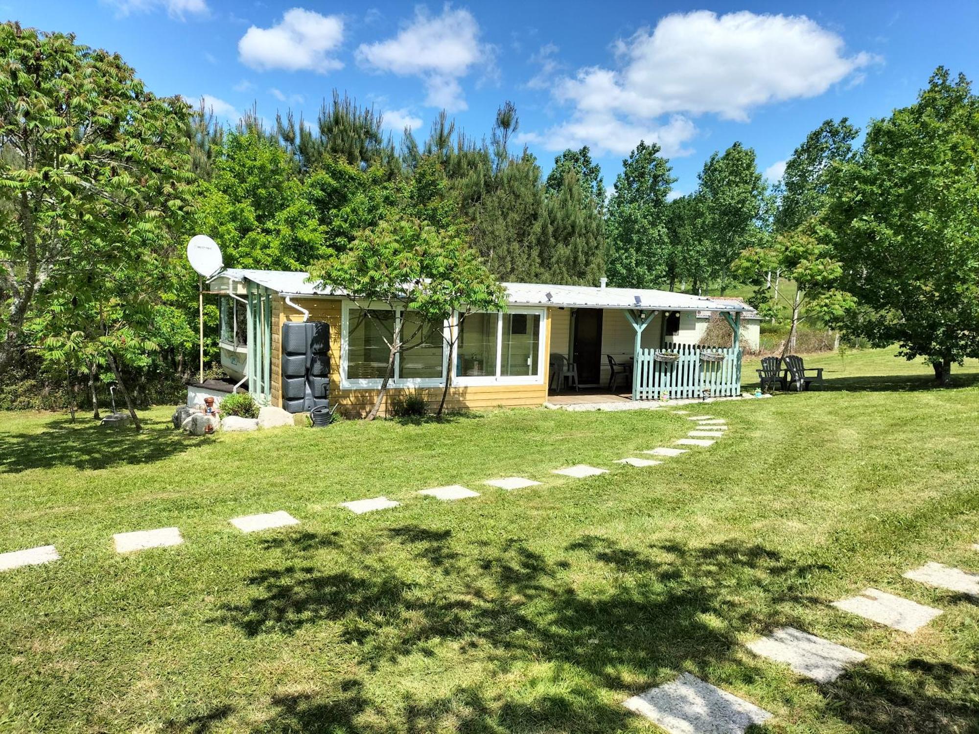 Pensjonat Tiny House Saint-Vallier  Zewnętrze zdjęcie