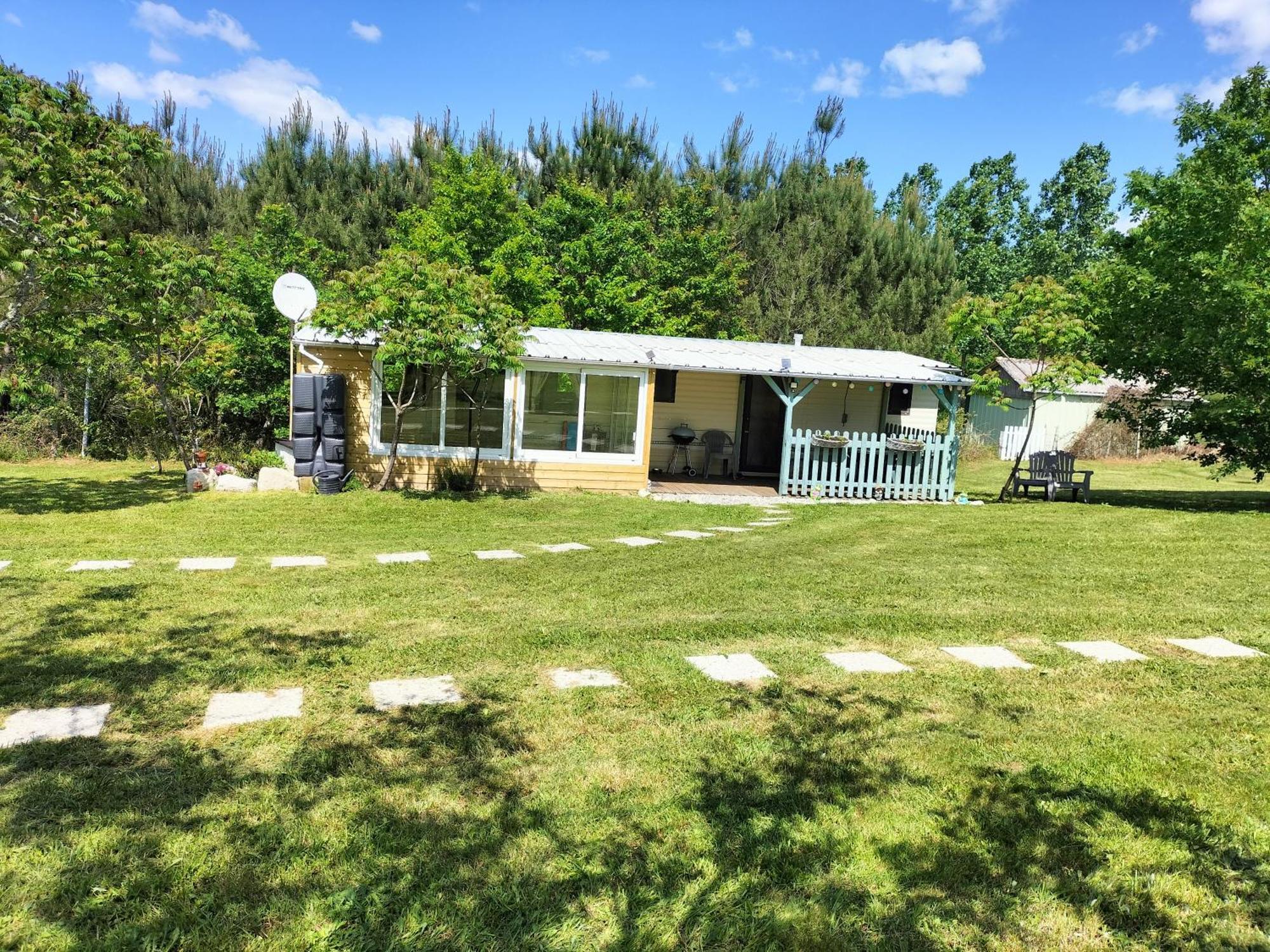 Pensjonat Tiny House Saint-Vallier  Zewnętrze zdjęcie